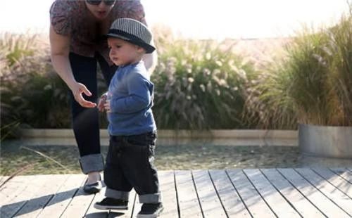 霖士心理：宝宝平衡力缺失？四个游戏教你识别与补救？