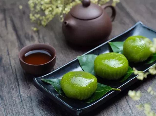 关于艾草的妙用,艾草的养生奇效与保健方法