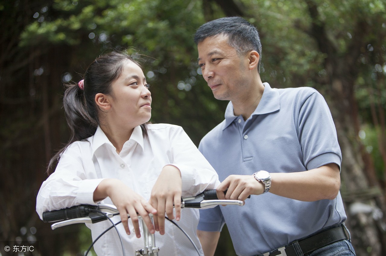 有关父亲的歌有哪几首经典,关于父亲的歌曲有多少首