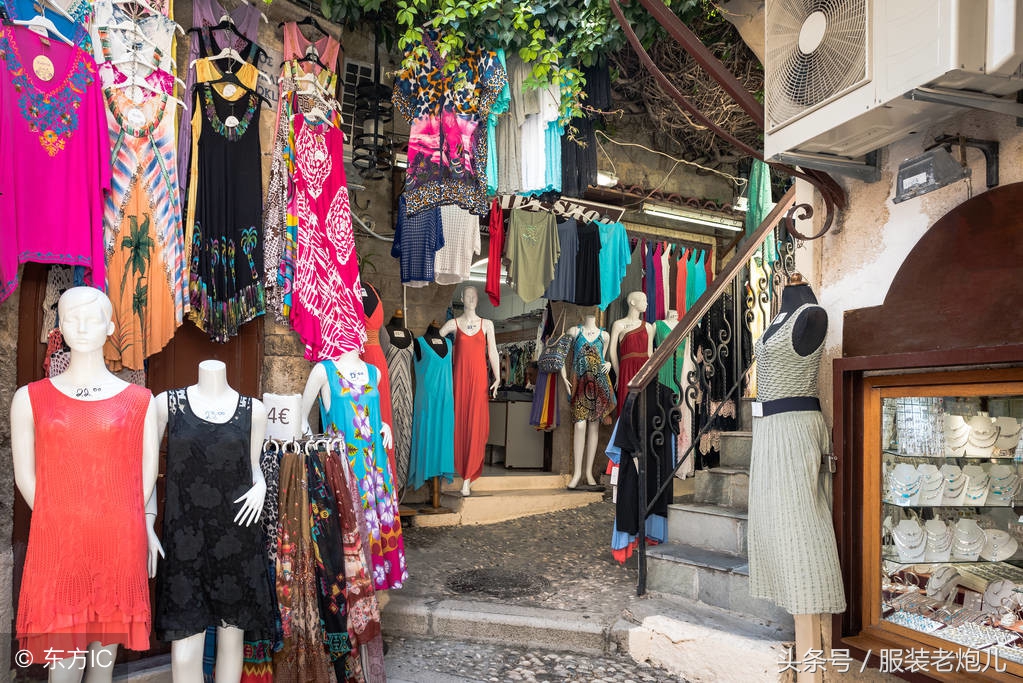 新手开女装店铺流程及注意事项,开女装店拿货必备款式