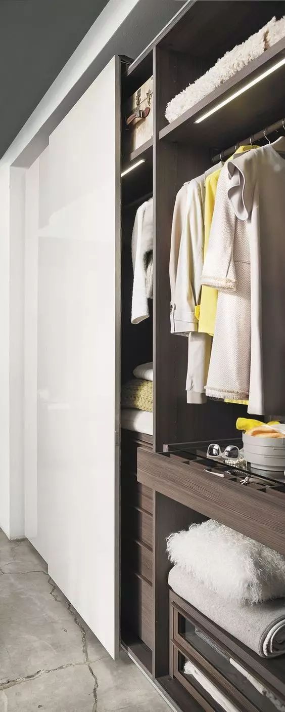 变色灯带和普通灯带设计有区别吗,为什么要设计灯光