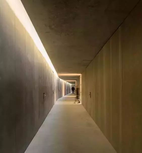 变色灯带和普通灯带设计有区别吗,为什么要设计灯光