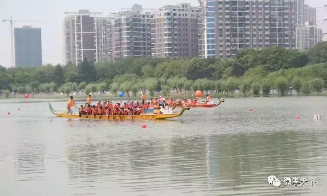 湖北孝感赛龙舟能不能有点新意,端午赛龙舟百船