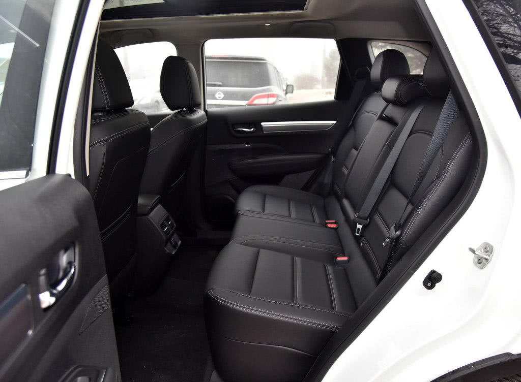 试驾雷诺科雷傲,试驾科雷傲视频