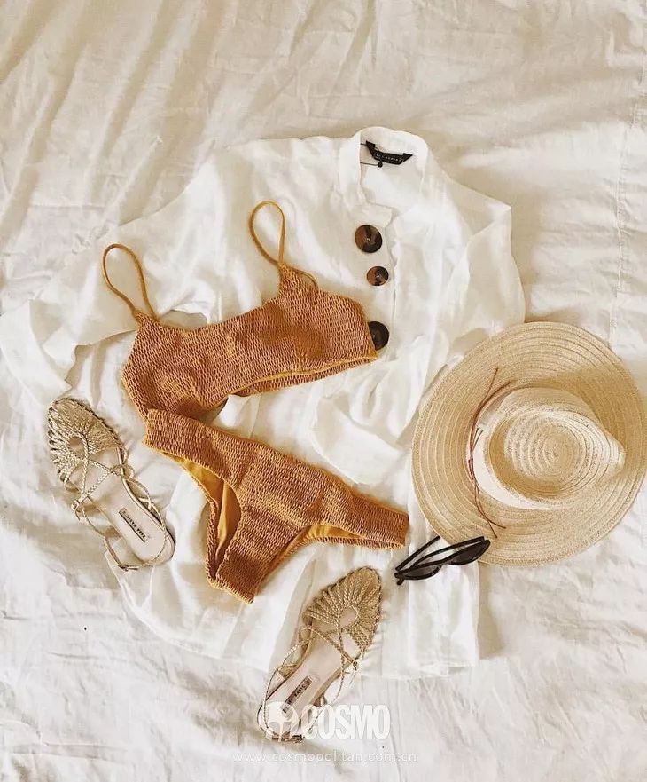 刘雯穿的小黑鞋运动鞋,刘雯复古高级鞋