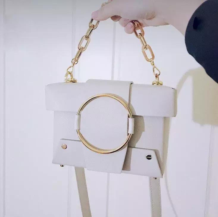 这8款平价小众包太适合当季了,小众包时尚