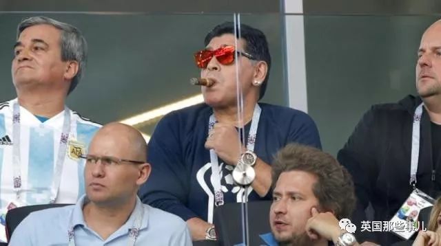 冰岛是怎么进的世界杯,冰岛队成名之战