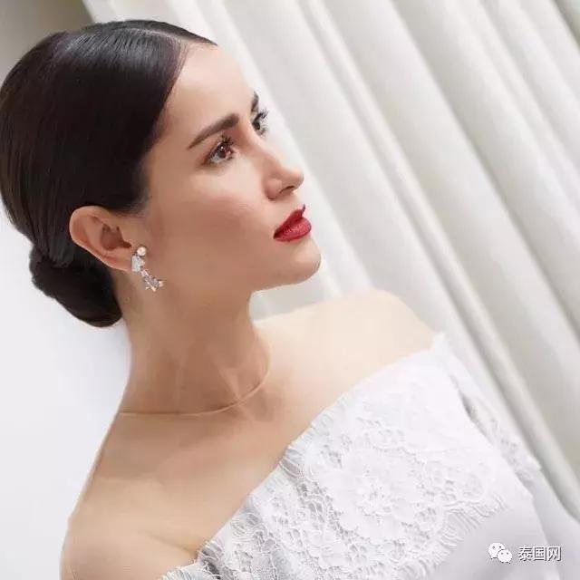 娉板浗濂虫槦鏁村,娉板浗濂虫槦yaya鏁村