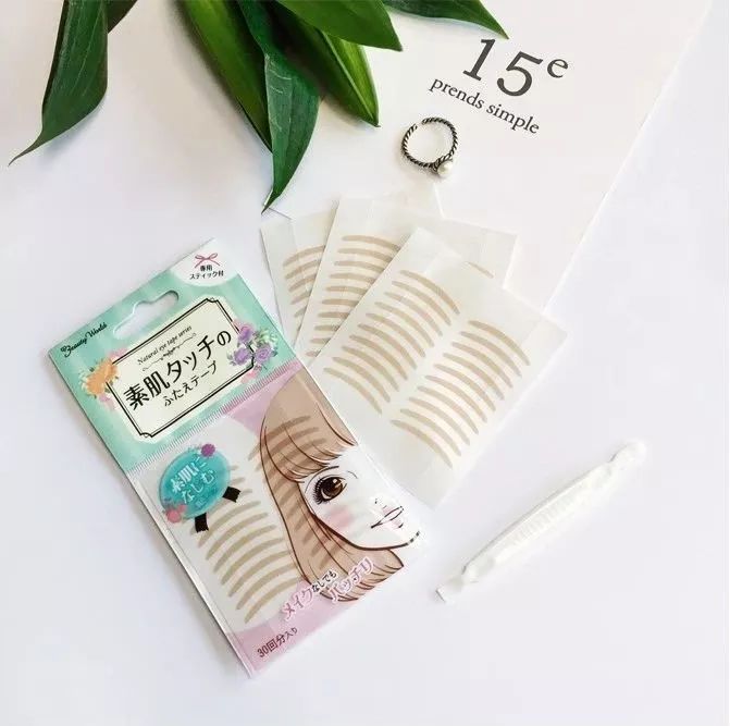 粘得牢又自然的双眼皮贴推荐,石膏板双眼皮用什么粘贴最牢固