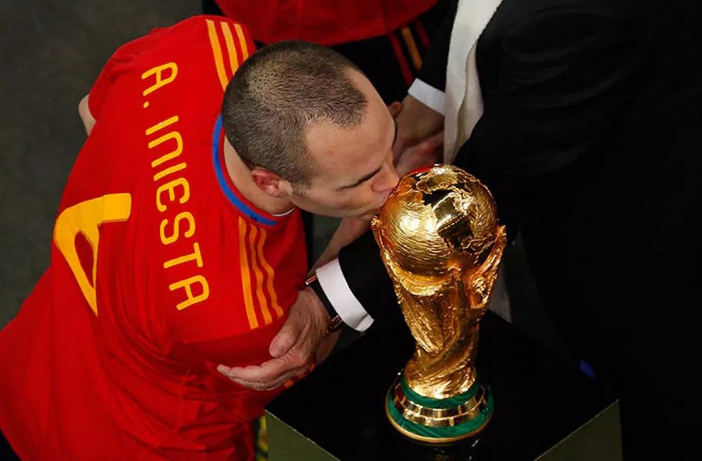 历届世界杯的球星经典图片,世界杯八大经典图片