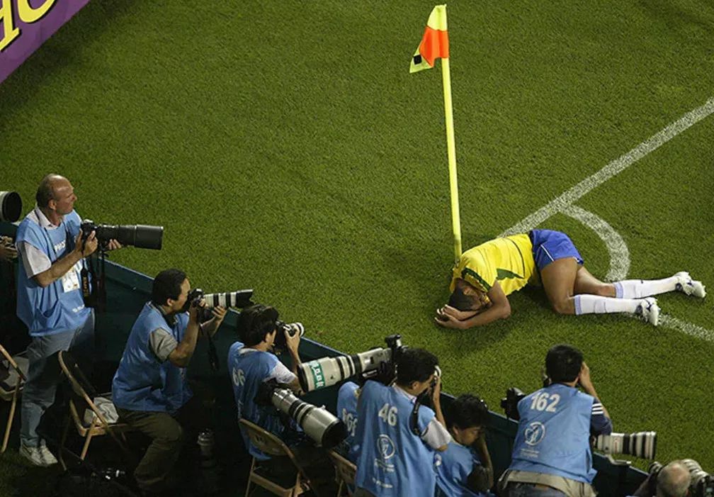 历届世界杯的球星经典图片,世界杯八大经典图片