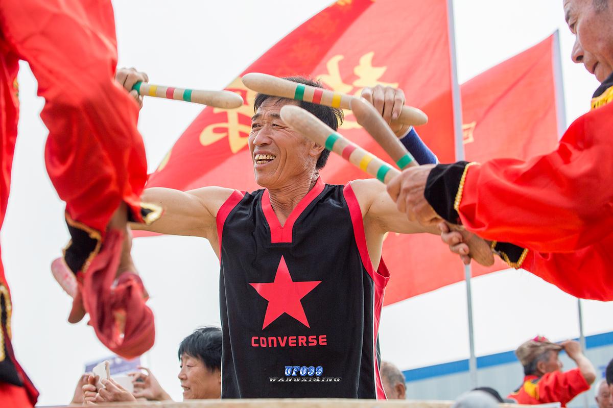 好厉害的大巨鹿一串红杏就过成了大年