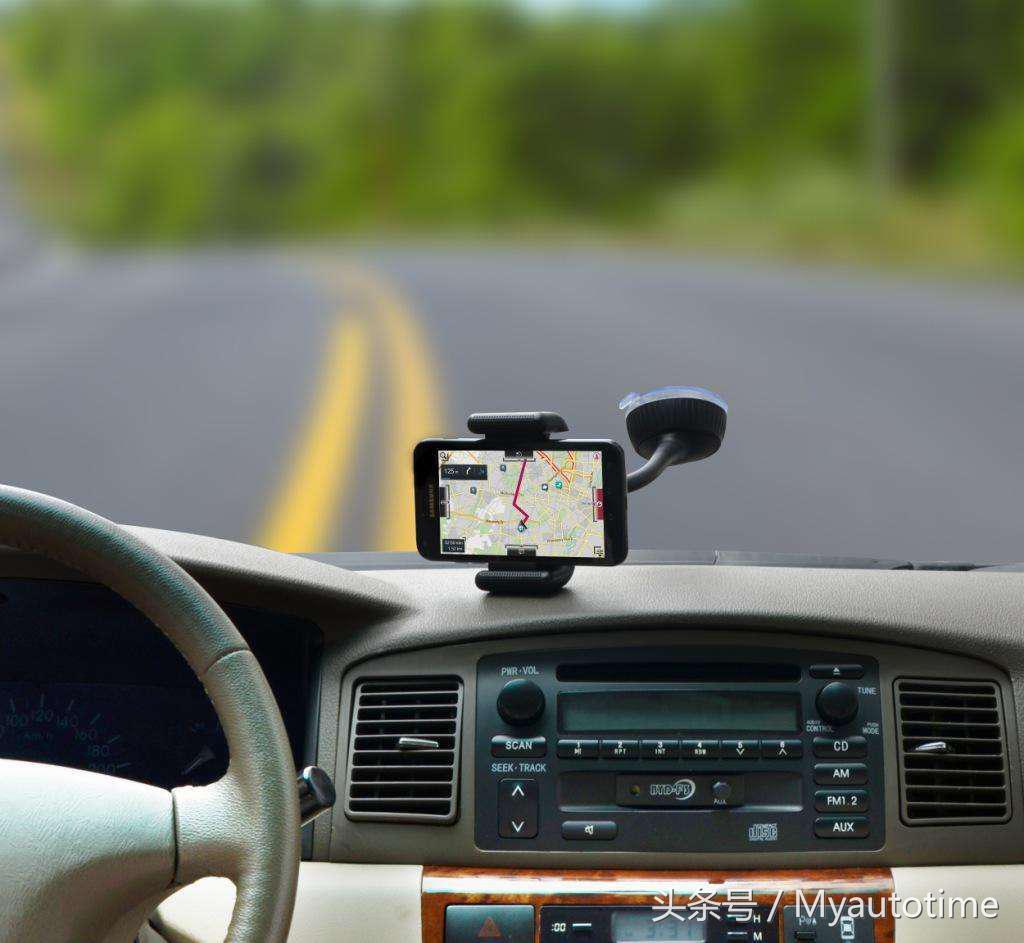 汽车的gps导航免费的吗,汽车的gps需要多少钱