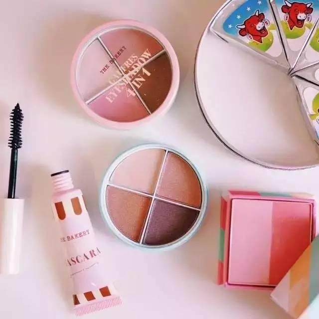 去泰国必买化妆品哪些比较实惠,100元在泰国买东西