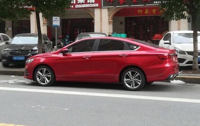 吉利要扳倒现代起亚！最新缤瑞多种颜色实车曝光，8万比领动良心