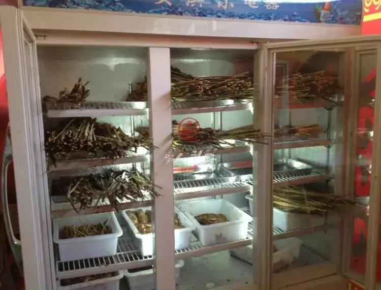 西昌本地出名的火盆烧烤,西昌最火的火盆烧烤