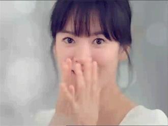 三草两木v脸紧致塑颜棒用法,三草两木适合油痘肌