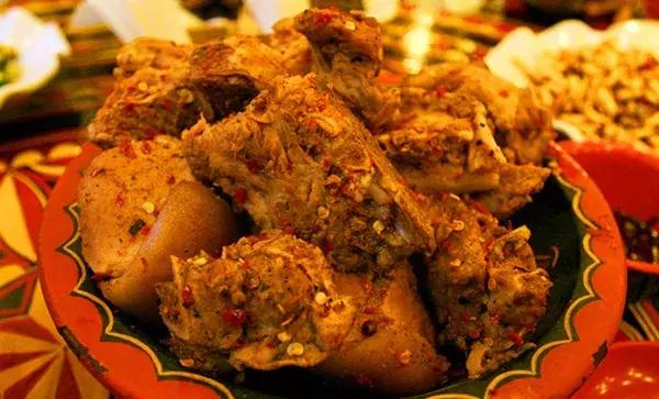 西昌泸沽湖住宿酒店推荐好一点,泸沽湖自由行住宿推荐