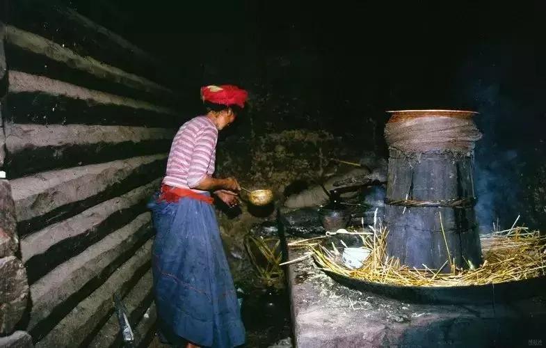 西昌泸沽湖住宿酒店推荐好一点,泸沽湖自由行住宿推荐