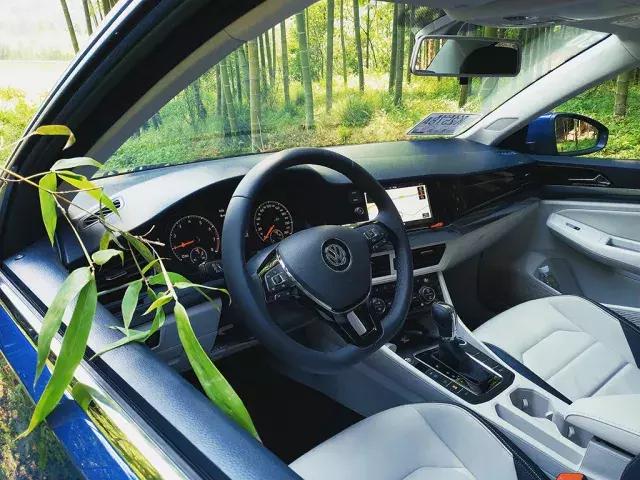 2020宝来底盘测评,2023款宝来底盘质量测评