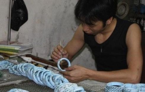 佩戴翡翠致癌?带你揭秘B货、假翡翠的制作过程