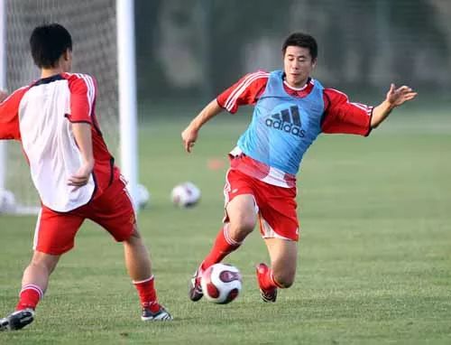 fifa足球游戏下载,推荐几款好玩的足球游戏