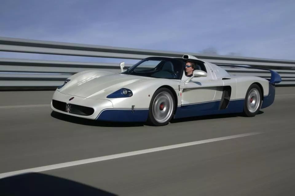 盘点那些世界杯座驾,世界杯上的球星都开什么车