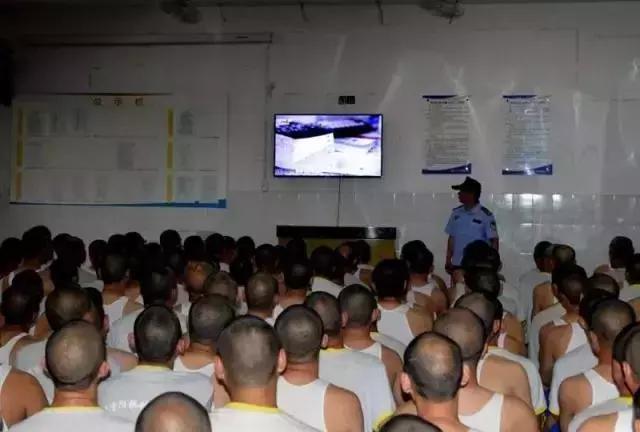 特别节目丨他们是如何沾染*品毒**？又是如何走上戒毒之路？