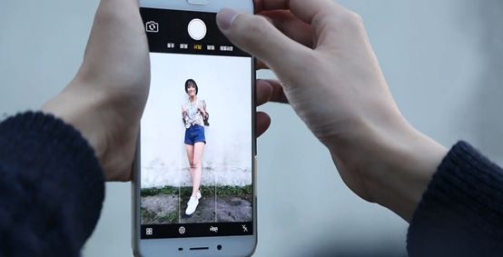 学会这几招分分钟拍出大长腿,拍大长腿照技巧经验分享