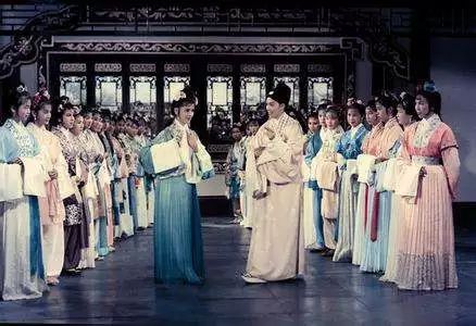 陈思思长城脚下是故乡,长城脚下我故乡陈思思