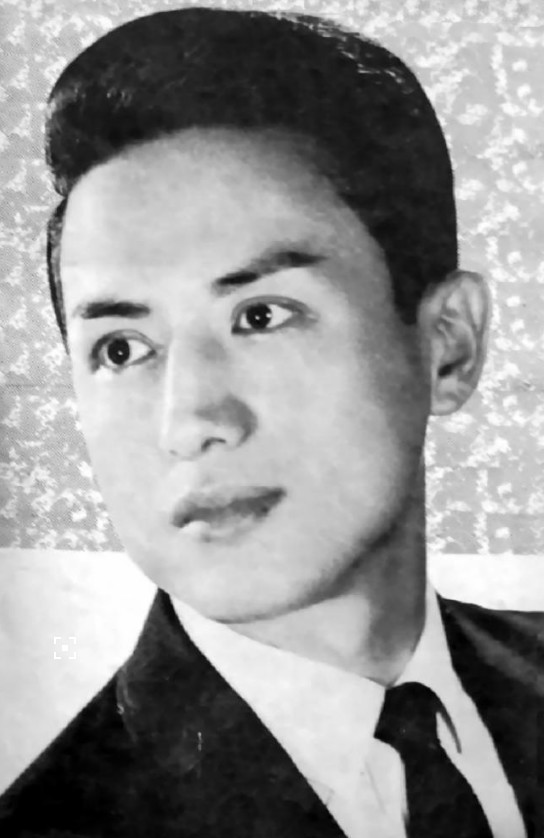 陈思思长城脚下是故乡,长城脚下我故乡陈思思