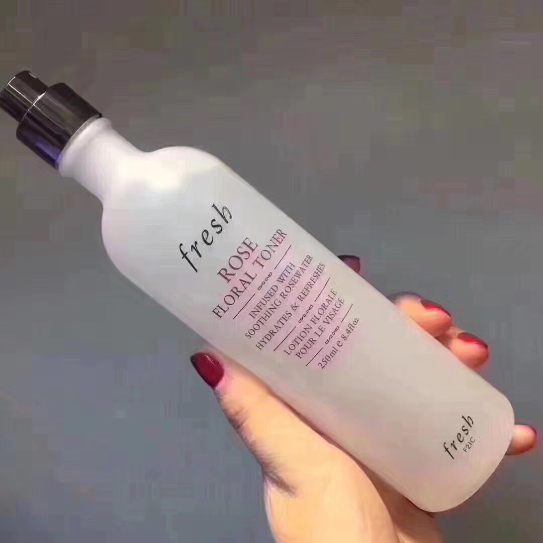 那么多护肤试用品哪来的,这么多护肤用的水你会选哪一个呢