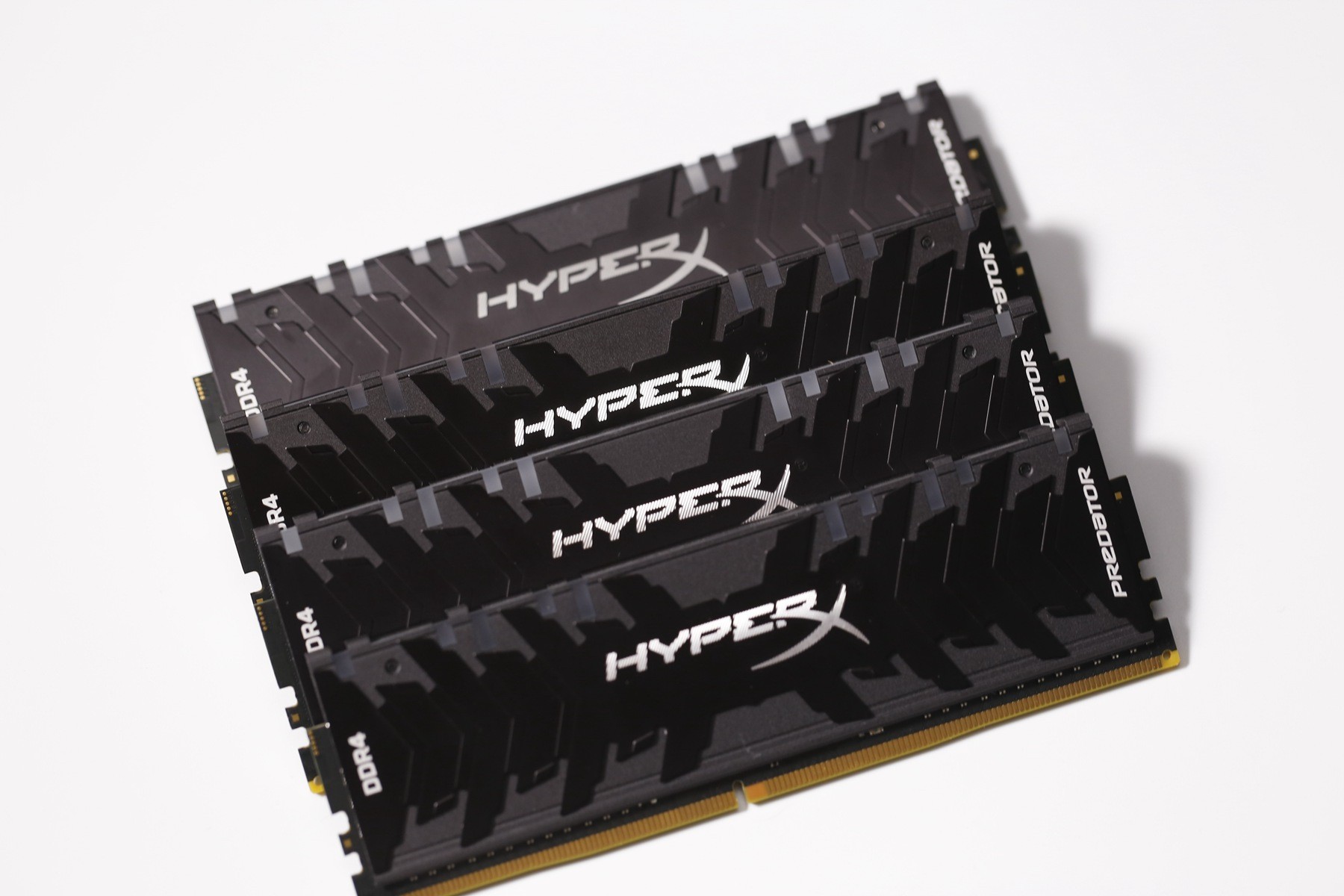 金士顿骇客神条fury与predator,骇客神条新款老款