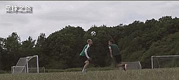 足球十大技巧秀,学会这几个足球小技巧