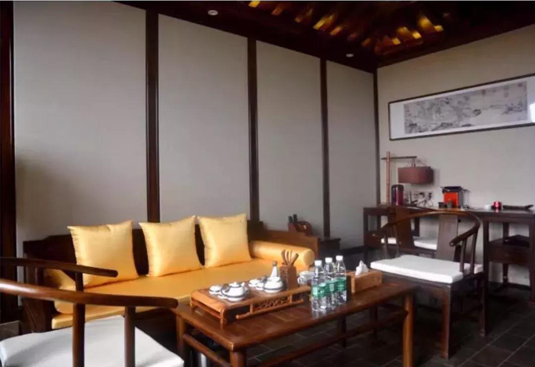 九华山免票景点大全,九华山住宿4人套房