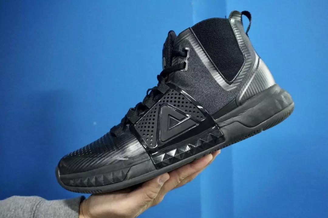 300元左右的缓震回弹型球鞋,各种球鞋缓震比较