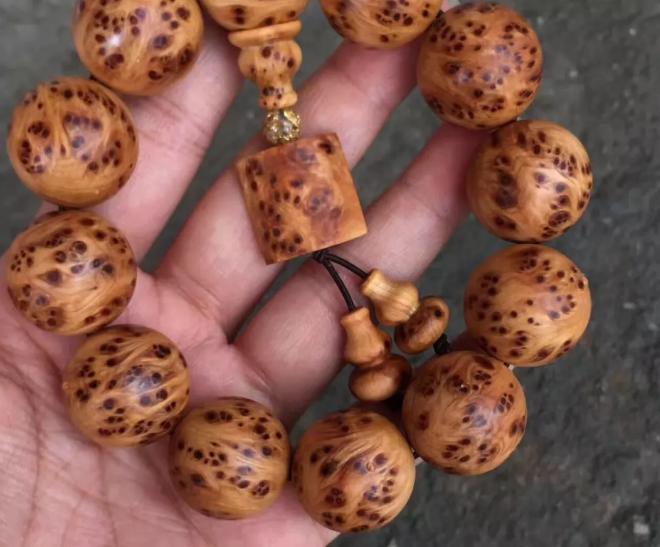 选对手串真的能发财吗,手串有好的寓意越盘越值钱