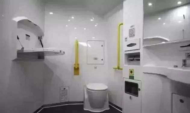 今年9月,郑州每天1趟动车到香港!要不要去香港逛逛?