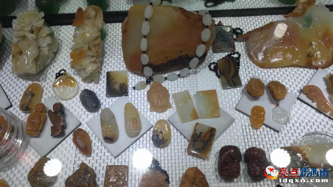 兴义奇石展览会,贵州兴义奇石展销会