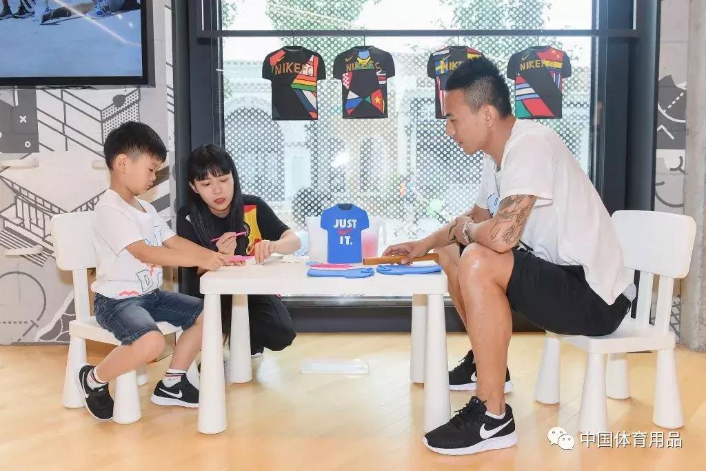 jay-z布鲁克林篮网,jay-z在nba唱歌