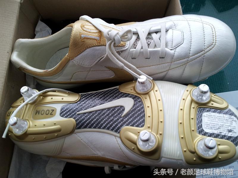 世界杯最强足球鞋排名,世界杯最火前十的足球鞋