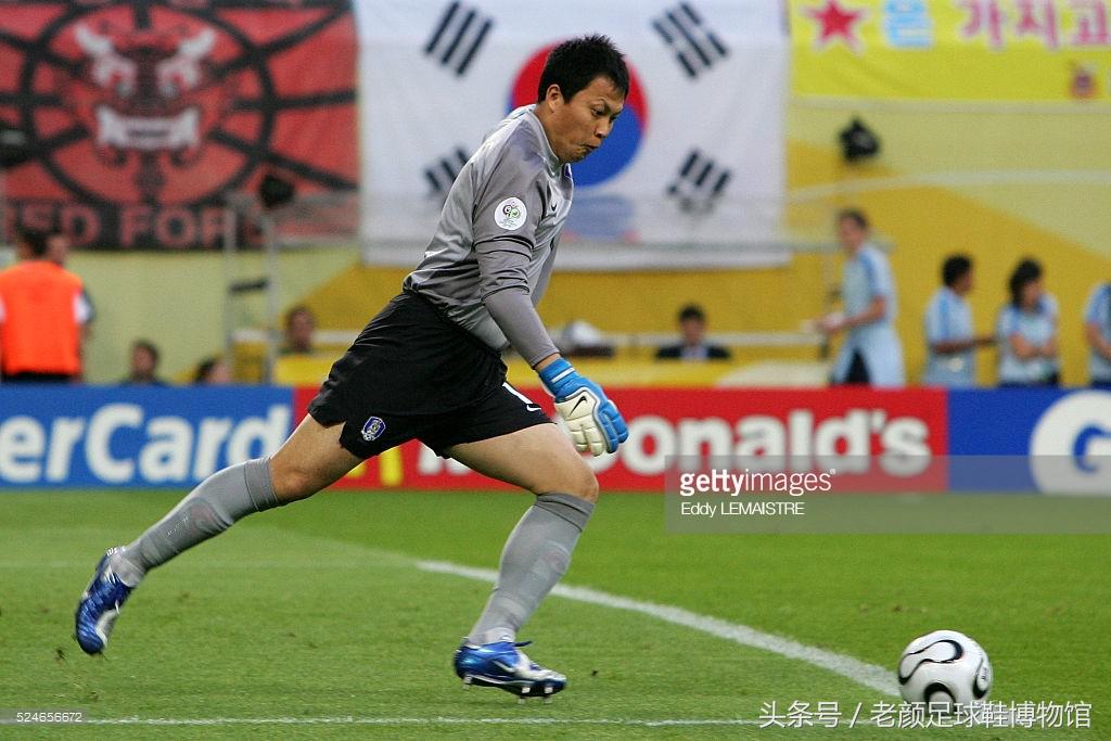 世界杯最强足球鞋排名,世界杯最火前十的足球鞋