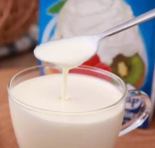 一到两岁宝宝一天喝多少奶合适,6-7岁宝宝喝奶时间表