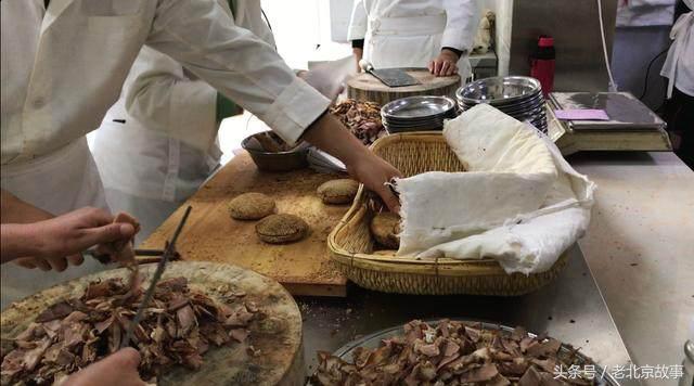这些北京传统特色小吃你都知道吗,去哪里吃最有老北京味道的小吃