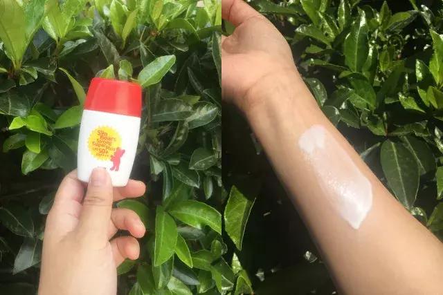 牺牲白嫩手臂,只为测出最强防晒产品