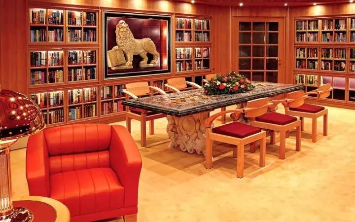 世界十大最值得坐的邮轮路线,世界十大必坐邮轮