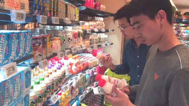 香港益力多更好?错!16款乳酸菌饮料遭深扒,结果……