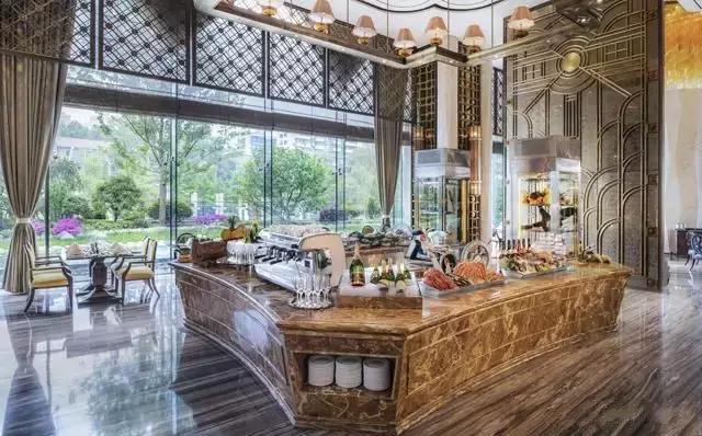 武汉哪里有高逼格又不贵的餐厅,武汉口碑好的性价比高档餐厅