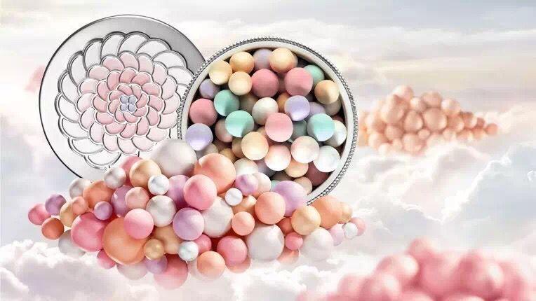 网红博主安利的这些爆款彩妆单品，一买就后悔！你至少买过3款！