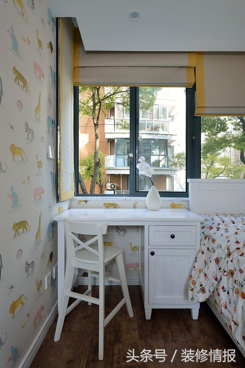 她疯狂打call的“简美”风，比传统的美式显得还要年轻